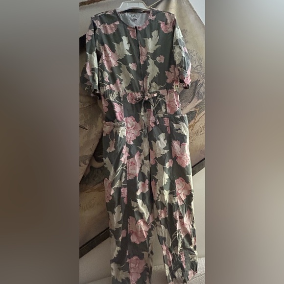 Rebecca Taylor La Vie Floral Jumpsuit SZ Medium Damage - Picture 2 of 11